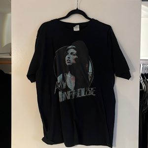 Any Winehouse Graphic T